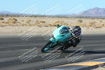 media/Jan-10-2025-CVMA Friday Practice (Fri) [[489e0da257]]/Group 4 and Trackday/Session 2 (Turn 4 Inside)/